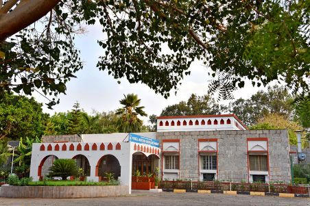 KSTDC Hotel Mayura Bhuvaneshwari Kamalapur
